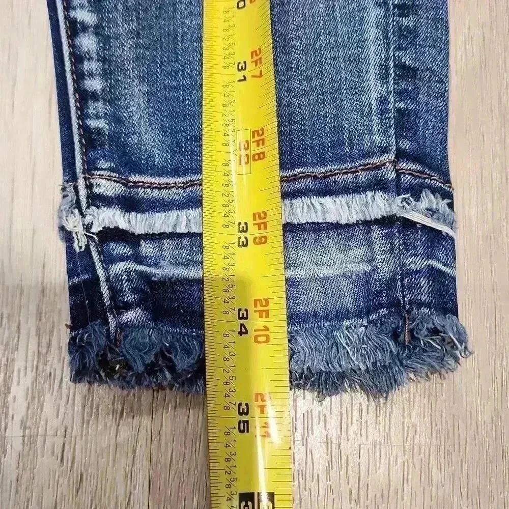 American Eagle Women's Distressed Jegging Dark Wash Blue Size 4 Regular - Picture 2 of 8